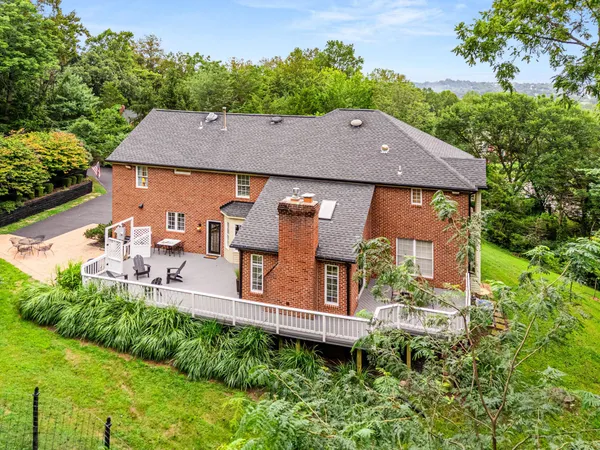 $1,174,000 | 7534 Cannoneer Court, Warrenton, VA 20186