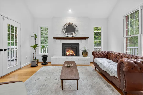 $1,174,000 | 7534 Cannoneer Court, Warrenton, VA 20186