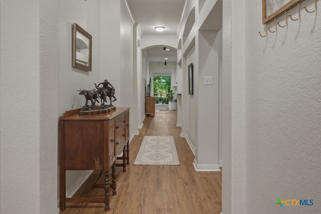 3306 Spring Canyon Road Belton, TX 76513 - Photo 10 of 40 a hallway with kids room bathroom