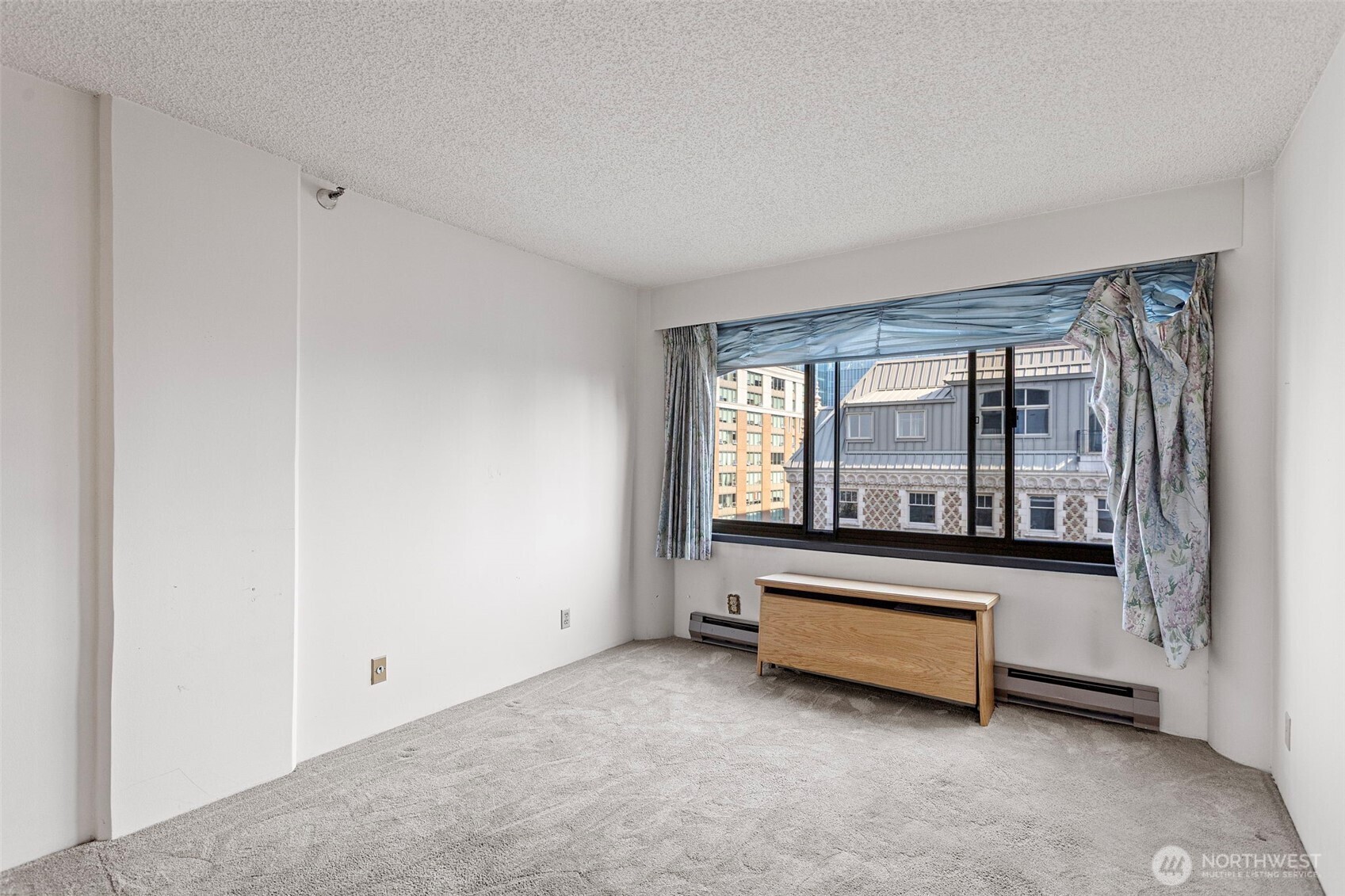 1120 Spring Street, Unit 1404 Seattle, WA 98104 - Photo 9 of 22 Gallery Image 9