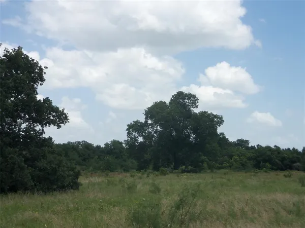 $89,000 | 590 Pr 370 Road, Hubbard, TX 76648