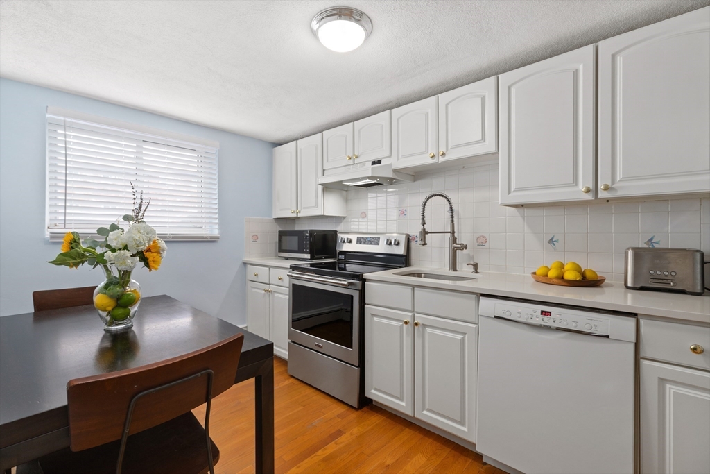 38 Westgate Road, Unit 1 Boston, MA 02467 - Photo 3 of 16 Gallery Image 3