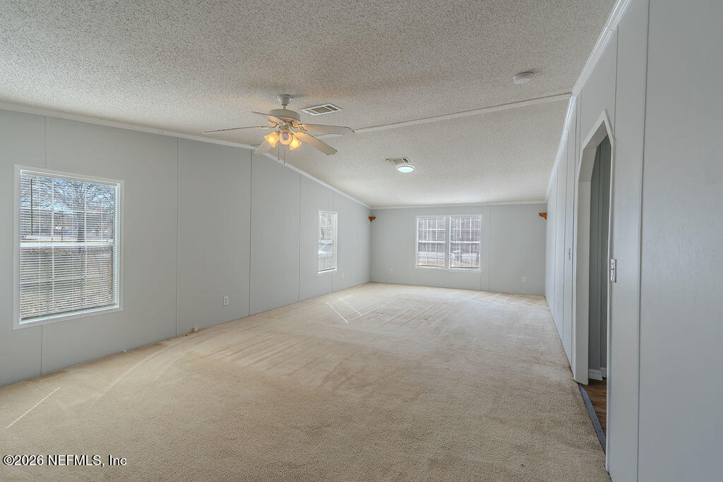 541462 Lem Turner Road Callahan, FL 32011 - Photo 13 of 30 Family room/game room