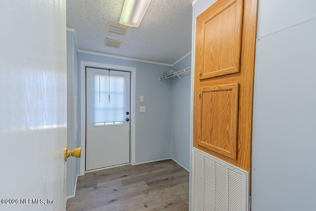 541462 Lem Turner Road Callahan, FL 32011 - Photo 23 of 30 Laundry room
