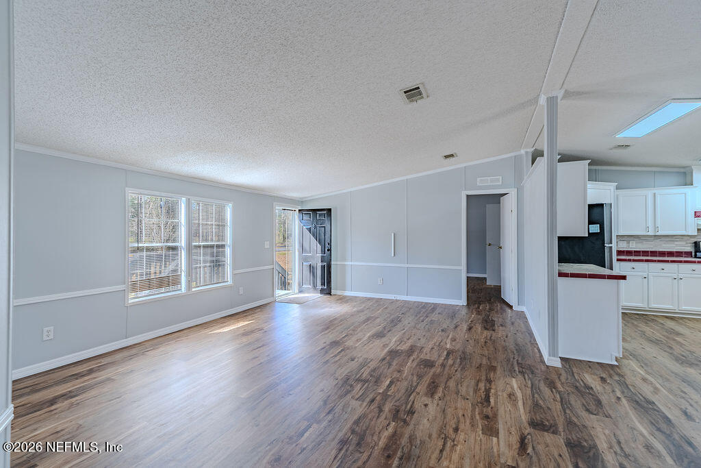 541462 Lem Turner Road Callahan, FL 32011 - Photo 7 of 30 Living Room
