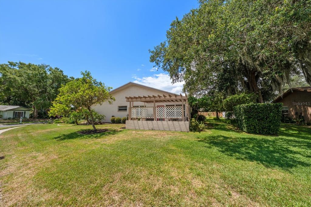 2211 Portside Passage Palm Harbor, FL 34685 - Photo 41 of 55