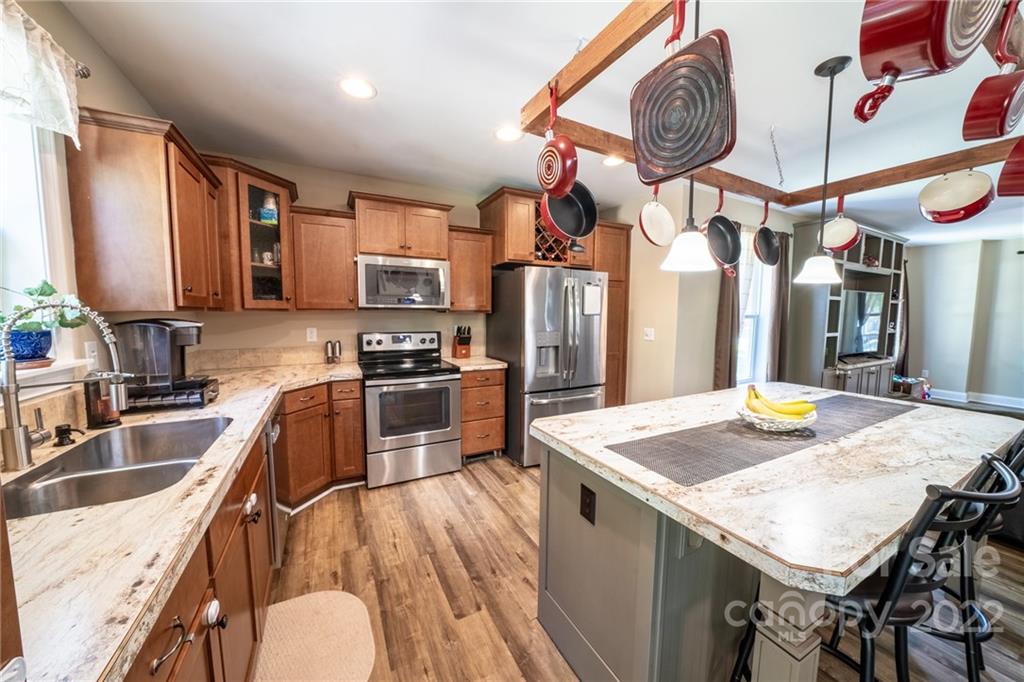2221 Walters Division Road Monroe, NC 28110 - Photo 11 of 38 Gallery Image 11