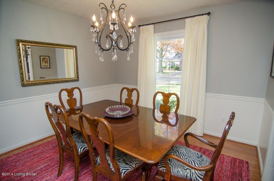 6810 Tottenham Road Louisville, KY 40207 - Photo 8 of 40 Formal Dining Room