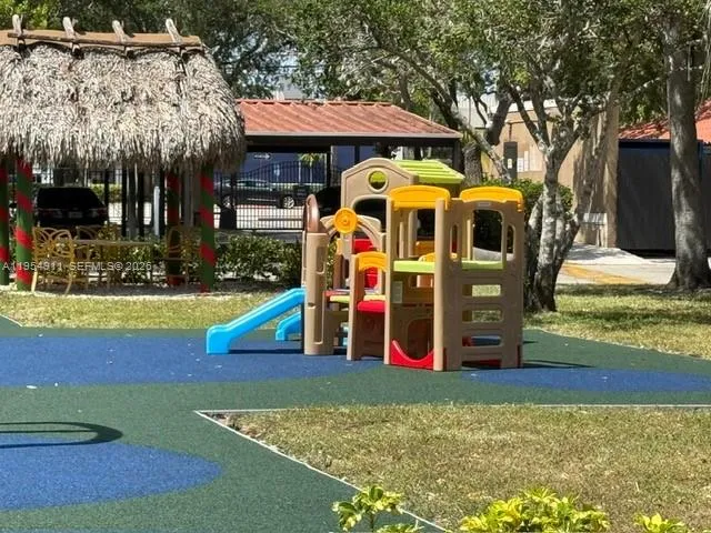 $2,300 | 101 Southwest 117th Avenue, Unit 7108, Pembroke Pines, FL 33025