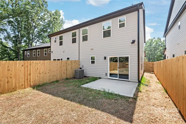 $2,375 | 2015 Wilson Avenue, Charlotte, NC 28208