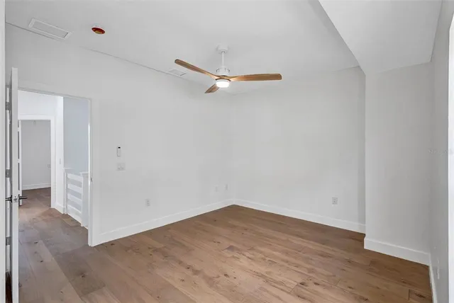 a view of empty room