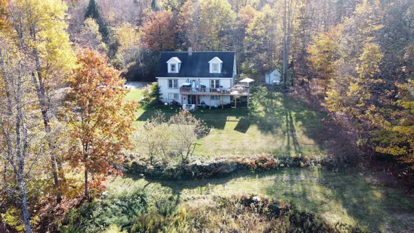 $500,000 | 100 Sawyer Brook Road, Orford, NH 03777