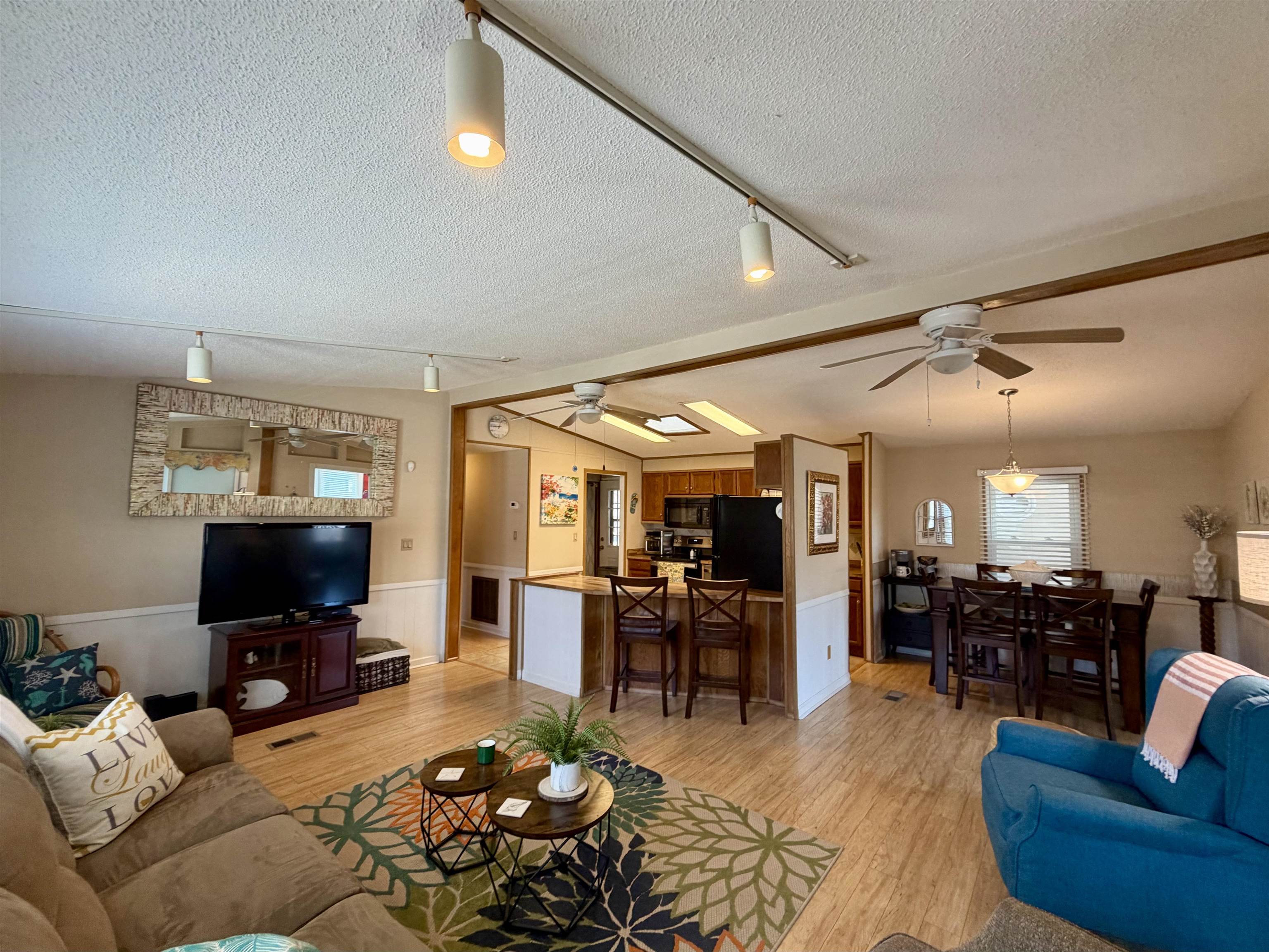505 Meadowlark Surfside Beach, SC 29575 - Photo 16 of 36