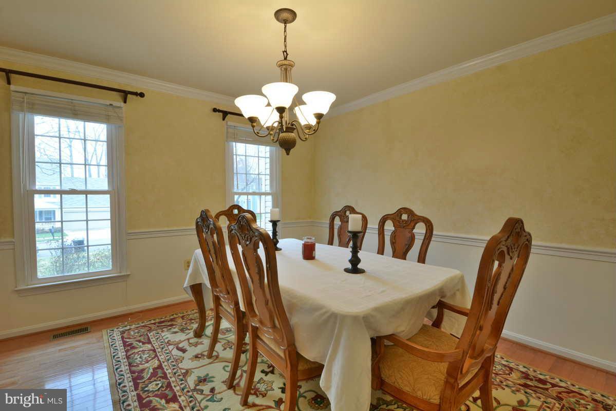 6828 Bluecurl Circle Springfield, VA 22152 - Photo 12 of 21 Dining Room