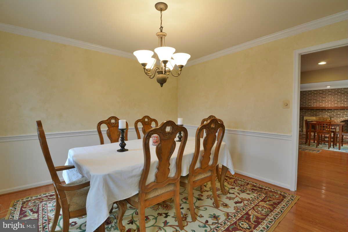 6828 Bluecurl Circle Springfield, VA 22152 - Photo 13 of 21 Dining Room