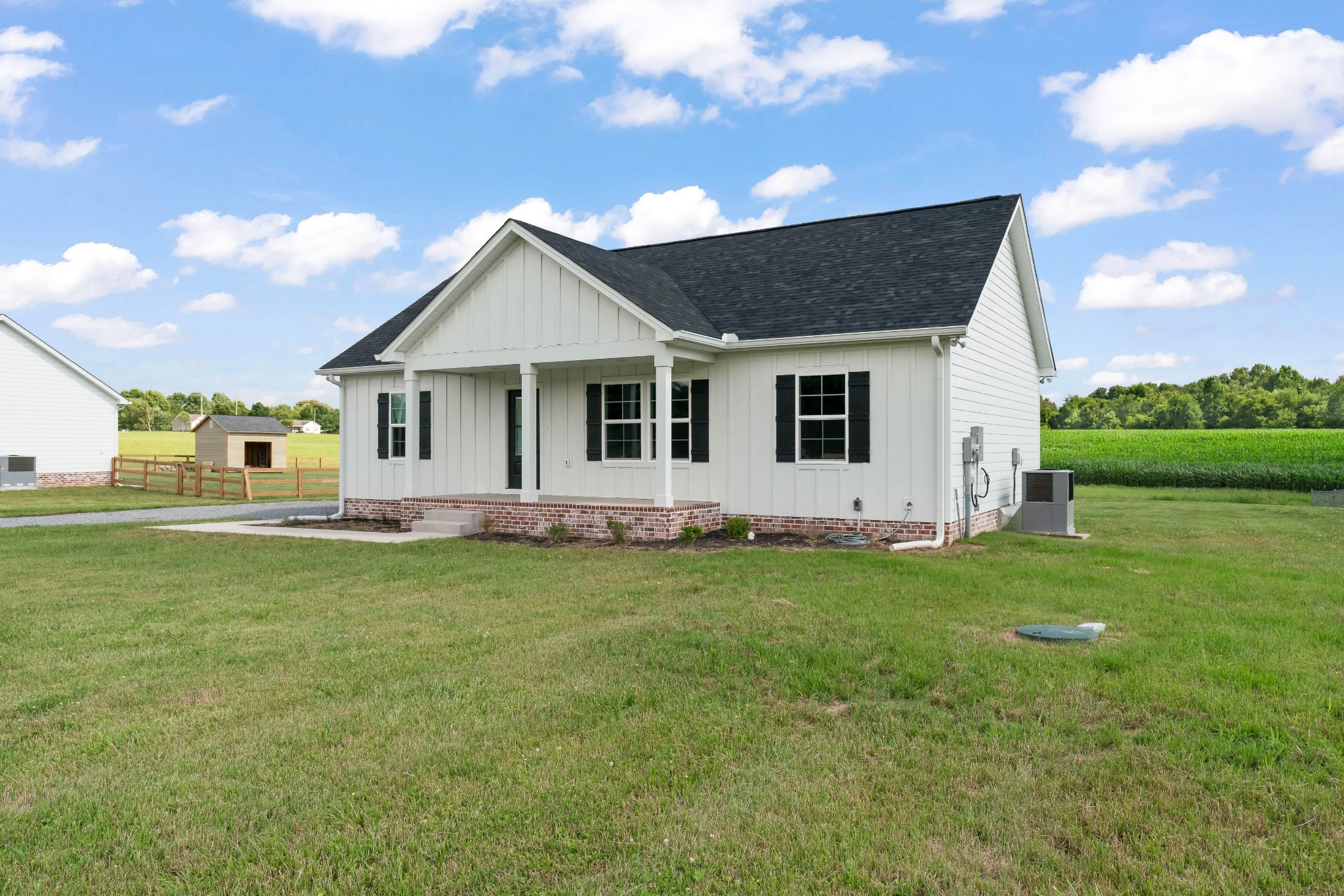 258 Lear Road Portland, TN 37148 - Photo 51 of 51 a front view of a house with a garden