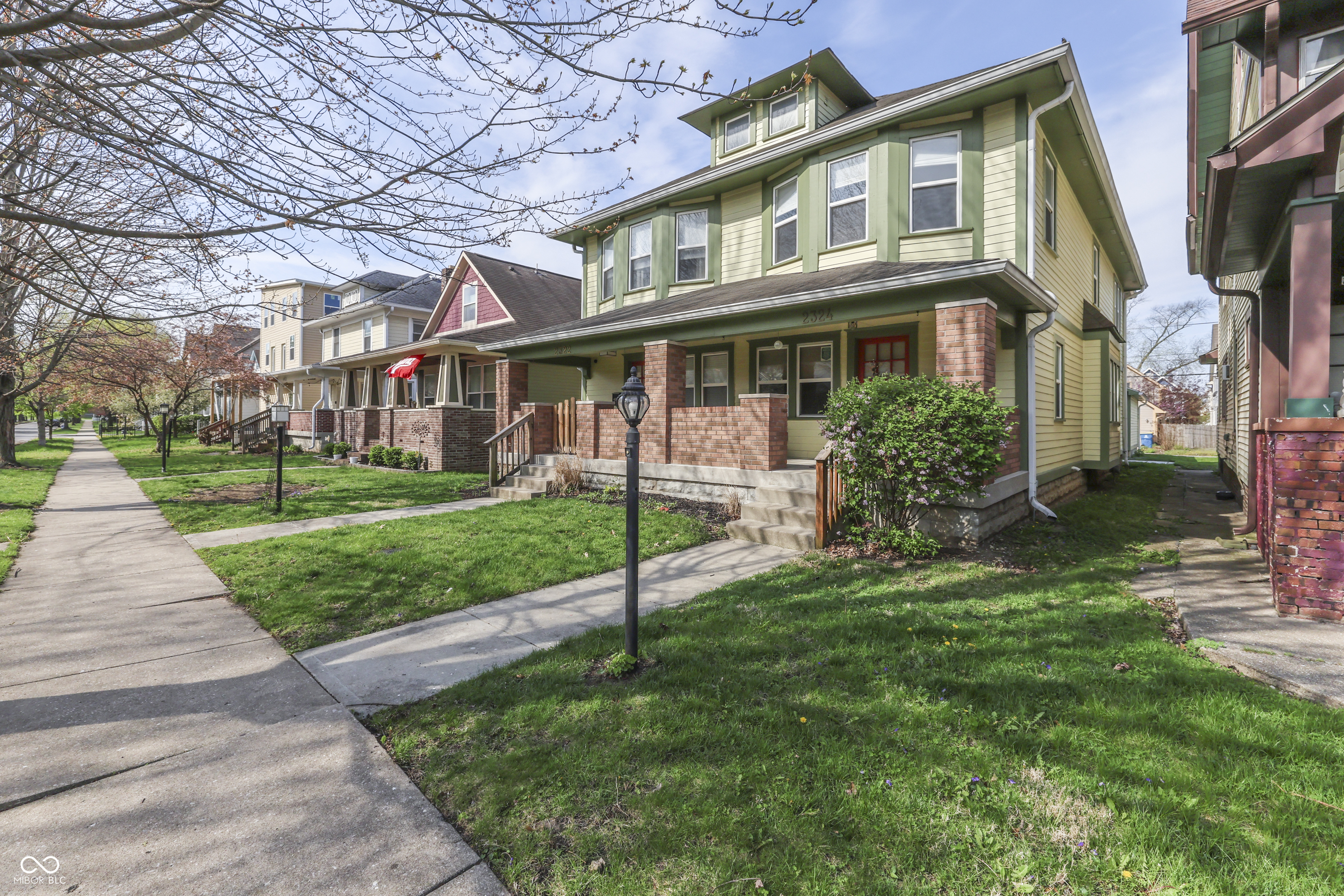 2324 North Alabama Street Indianapolis, IN 46205 - Photo 2 of 47