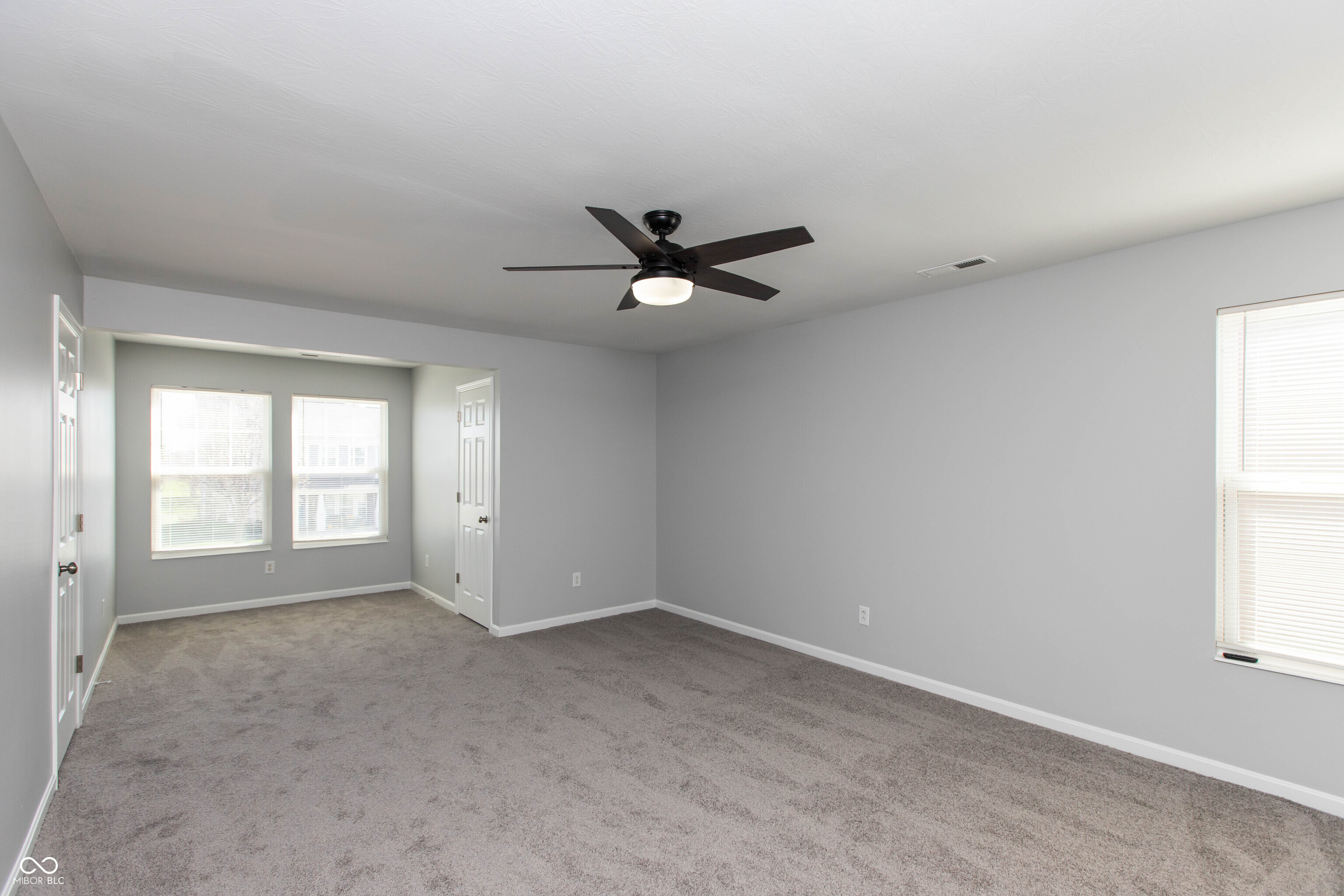 2536 Autumn Road Indianapolis, IN 46229 - Photo 14 of 27