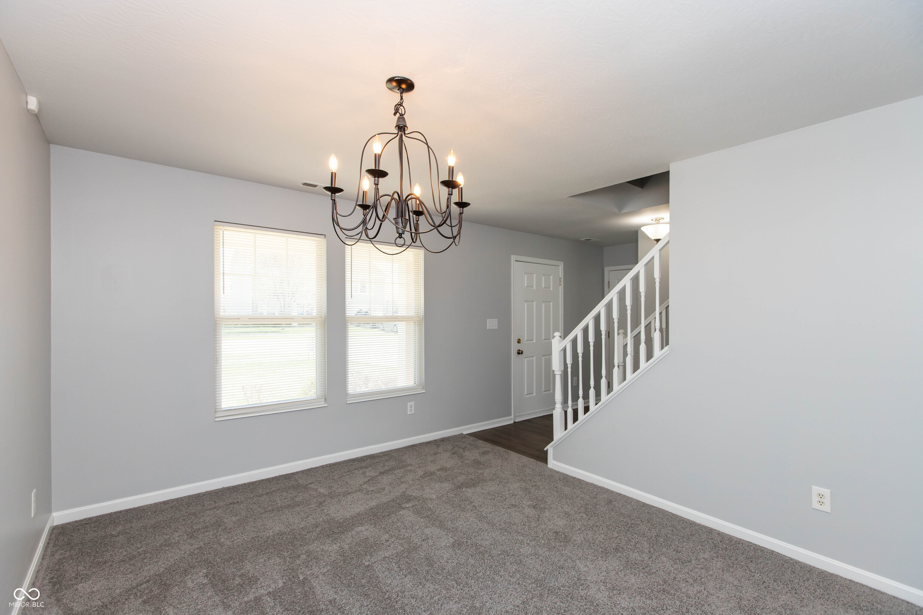 2536 Autumn Road Indianapolis, IN 46229 - Photo 4 of 27