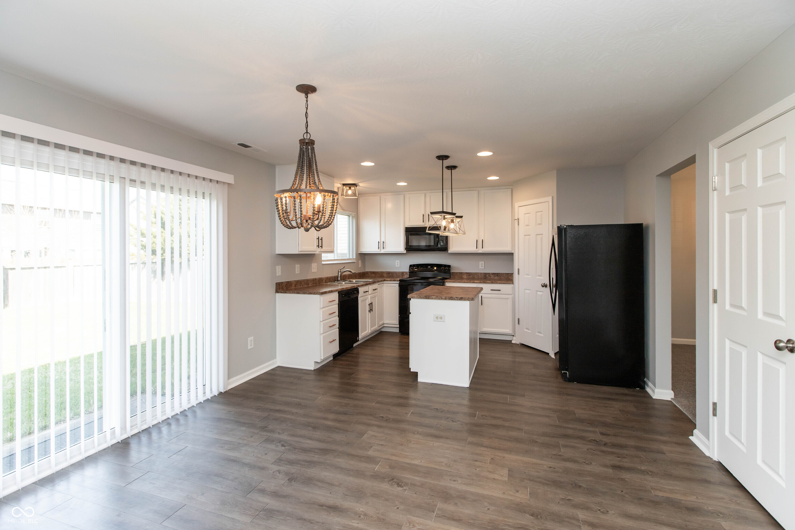 2536 Autumn Road Indianapolis, IN 46229 - Photo 5 of 27