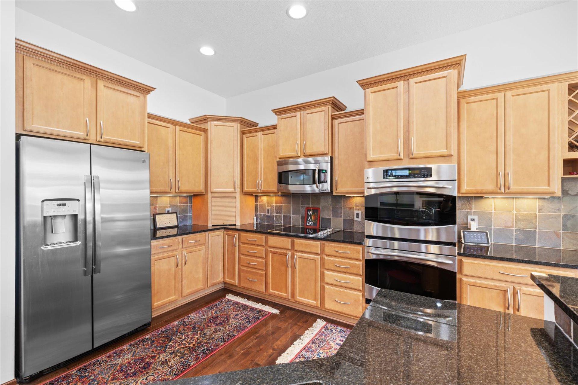 7701 Ranier Lane North Maple Grove, MN 55311 - Photo 30 of 68