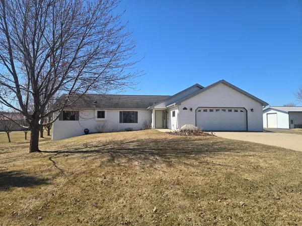 $399,900 | 105 Park View Drive, Vergas, MN 56587