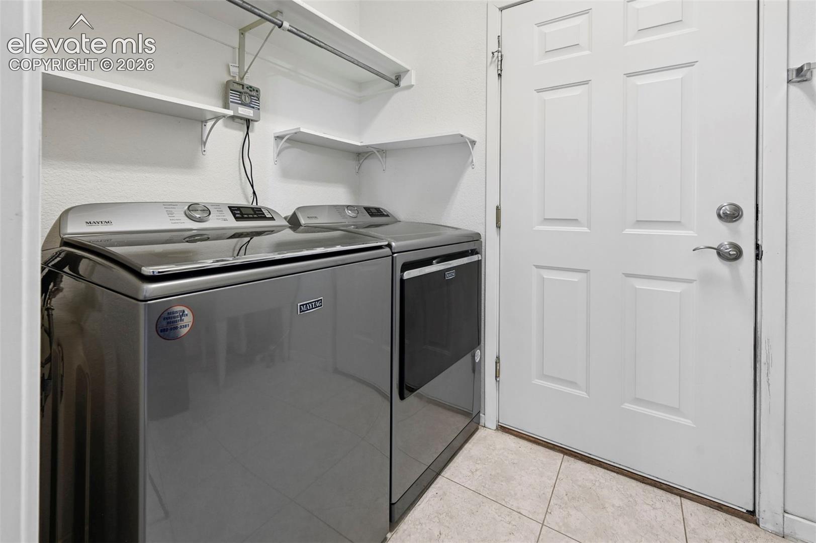 10096 Rolling Ridge Road Colorado Springs, CO 80925 - Photo 22 of 28 Maytag Set Included