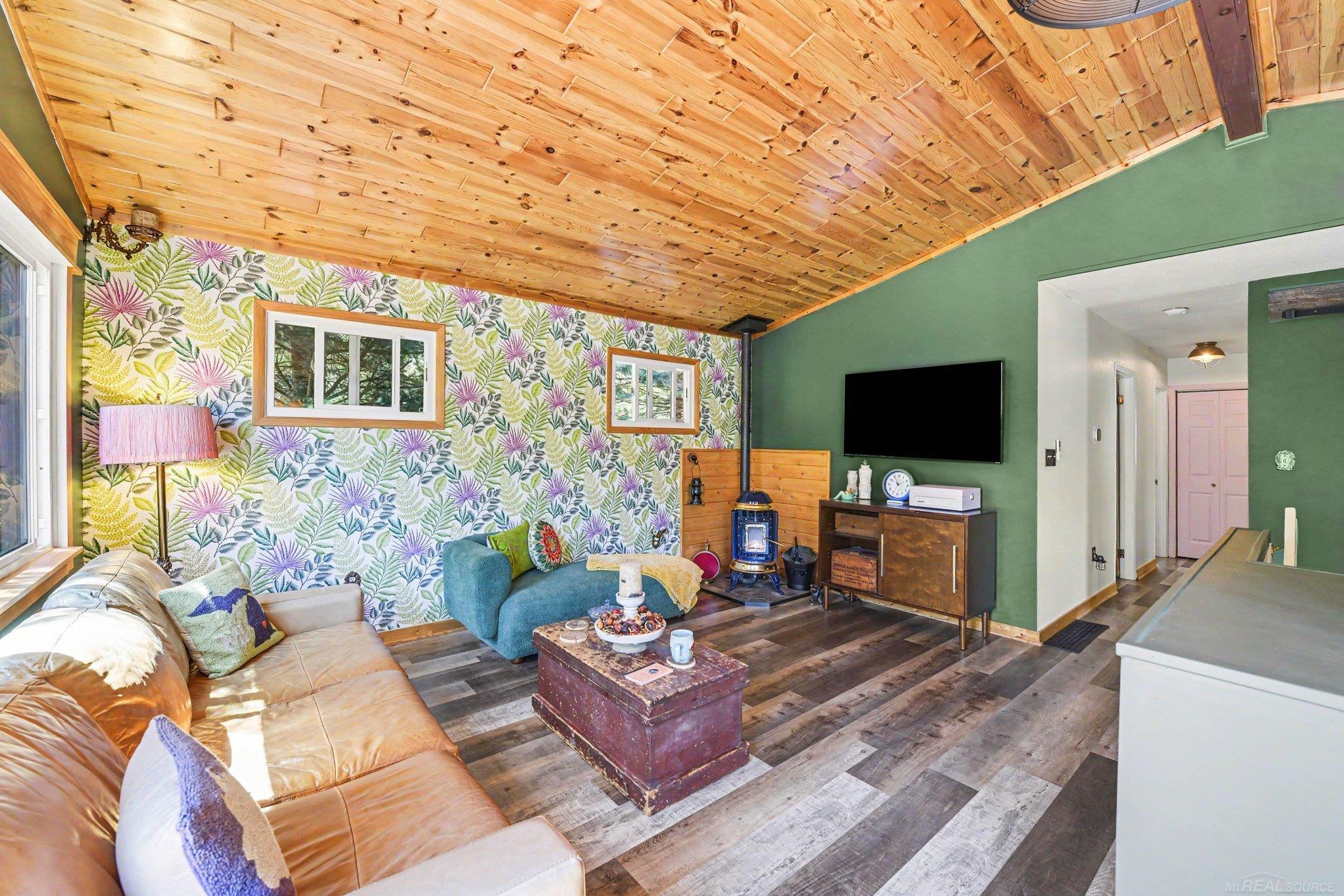 1177 Anderson Road Boyne City, MI 49712 - Photo 4 of 33 Gallery Image 4