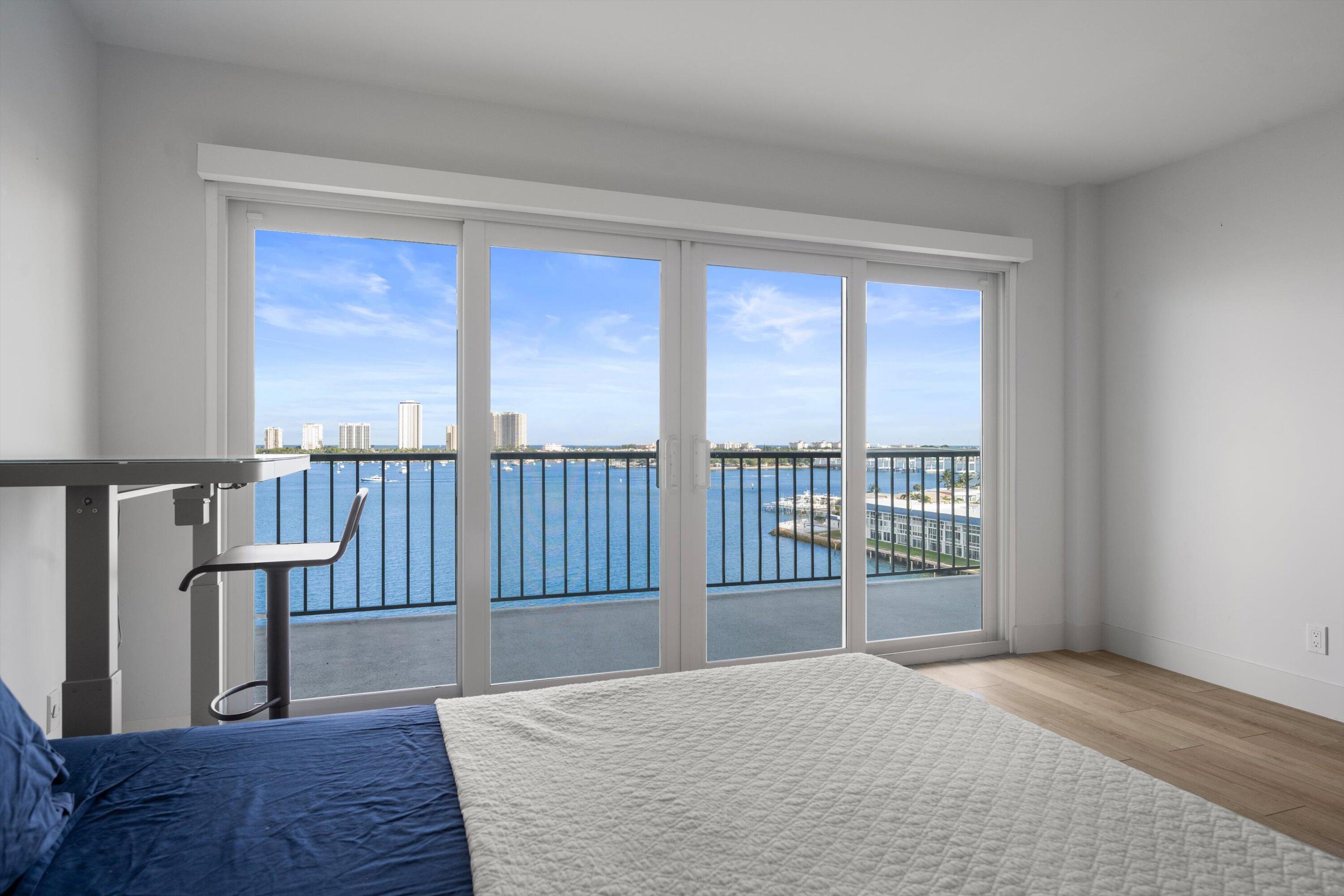 3040 Lake Shore Drive, Unit PH 2 Riviera Beach, FL 33404 - Photo 10 of 27 14-DSC_6835