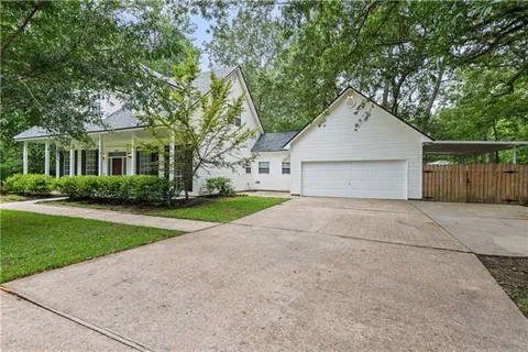 $415,000 | 203 Chaucer Lane, Mandeville, LA 70448