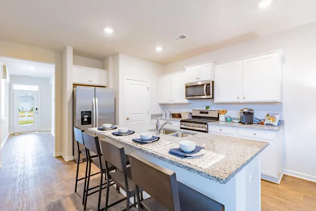 $406,205 | 185 Horizon Rdg Drive, Summerville, SC 29486