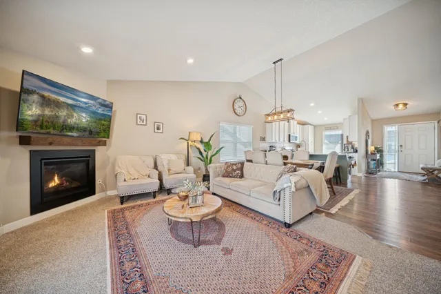 $515,000 | 7737 205th Street West, Lakeville, MN 55044