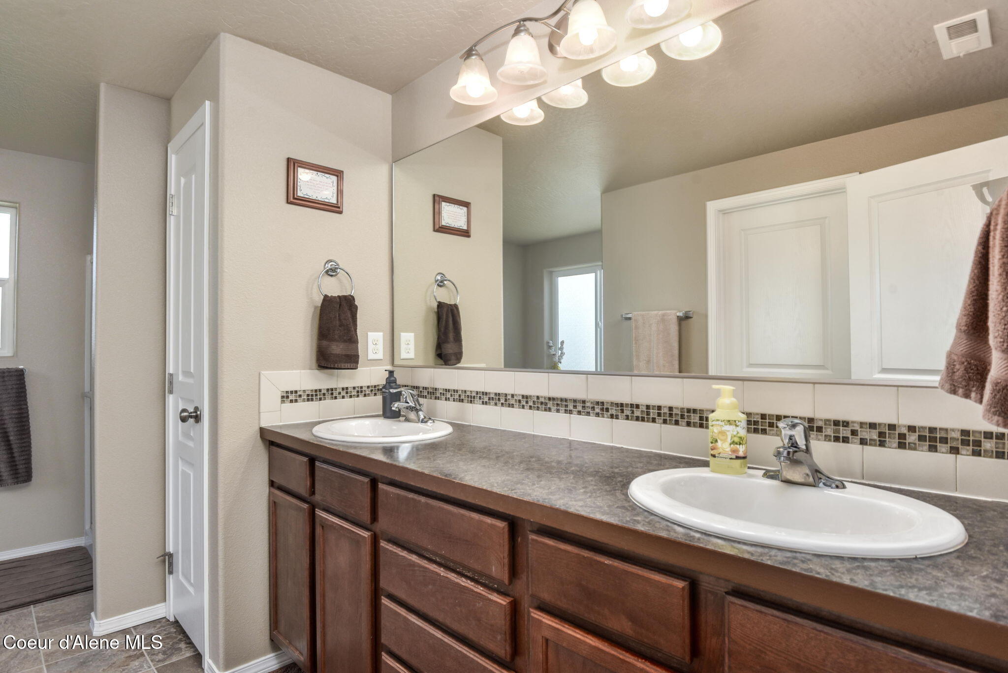 6012 West Twister Street Rathdrum, ID 83858 - Photo 13 of 24 13-web-or-mls-Primary-Bath