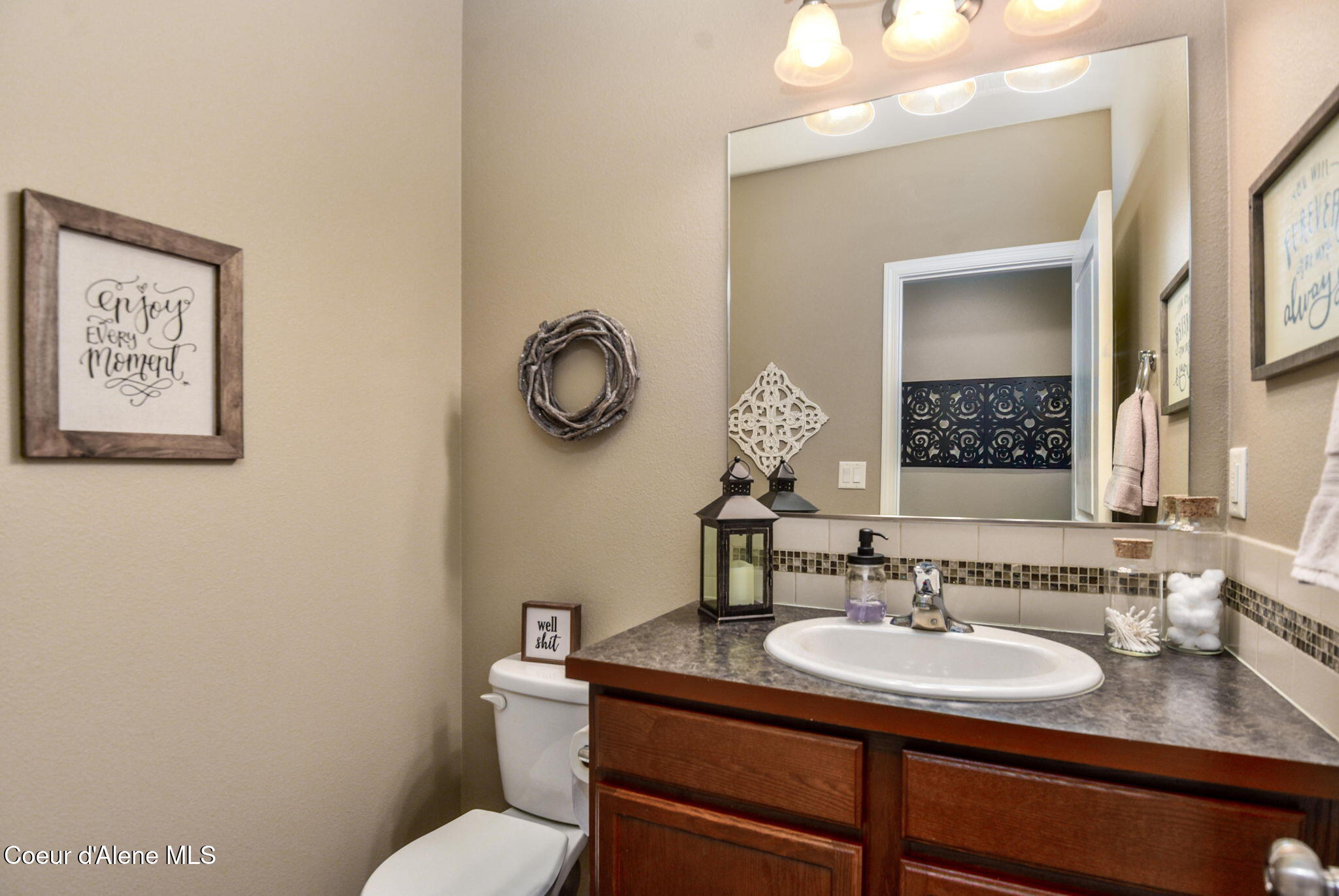 6012 West Twister Street Rathdrum, ID 83858 - Photo 16 of 24 16-web-or-mls-Bathroom
