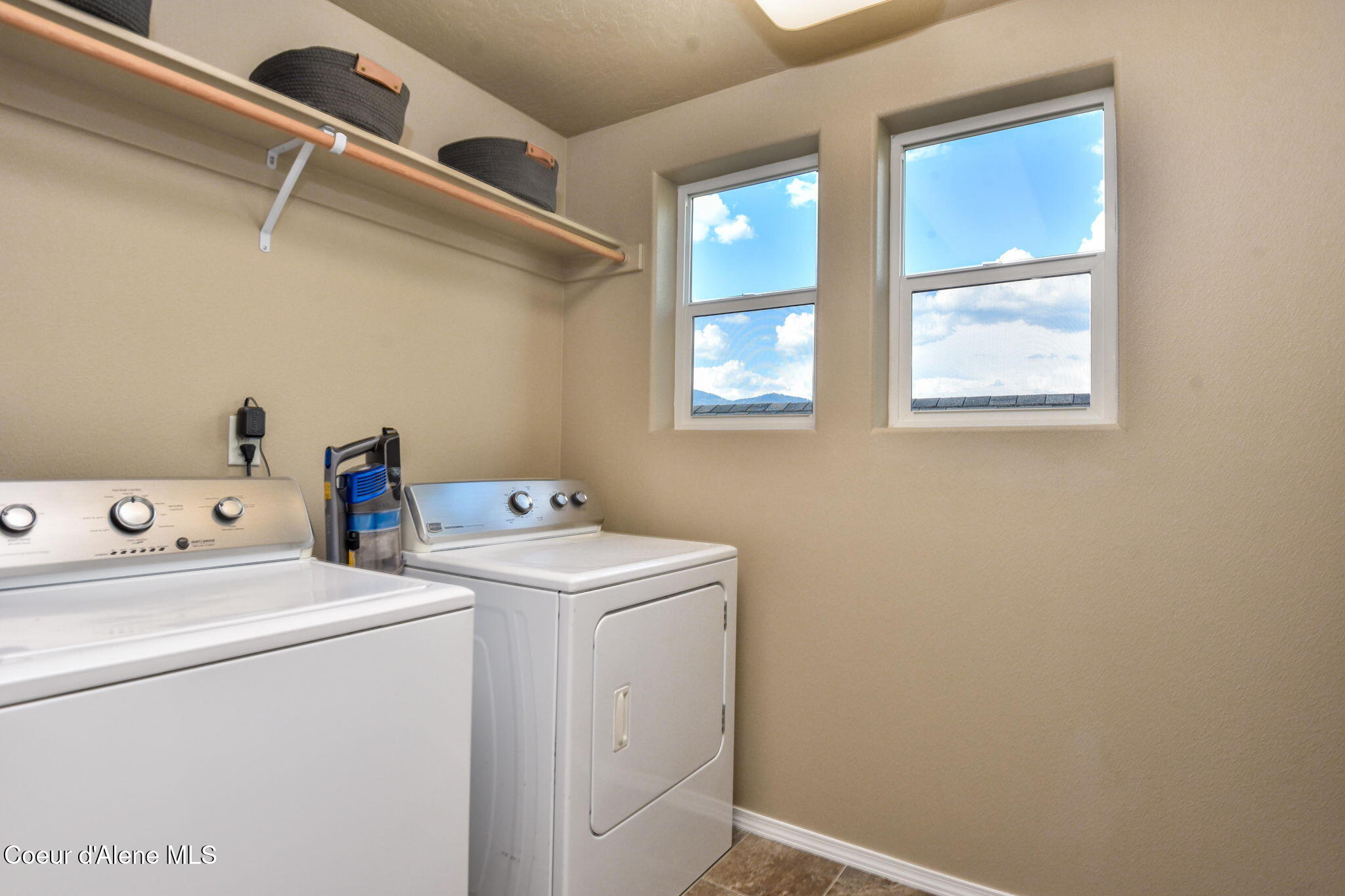 6012 West Twister Street Rathdrum, ID 83858 - Photo 18 of 24 18-web-or-mls-Laundry
