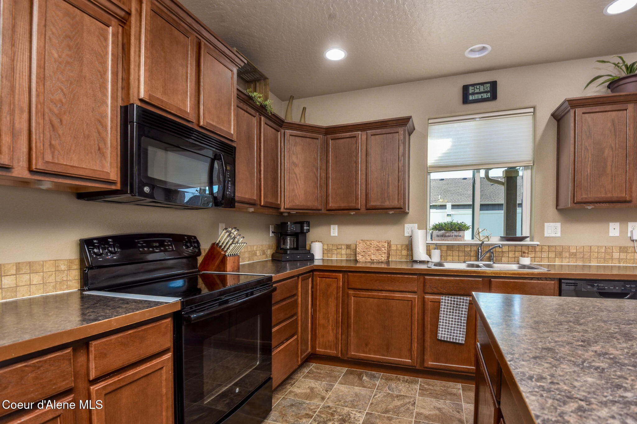 6012 West Twister Street Rathdrum, ID 83858 - Photo 9 of 24 9-web-or-mls-Kitchen-2