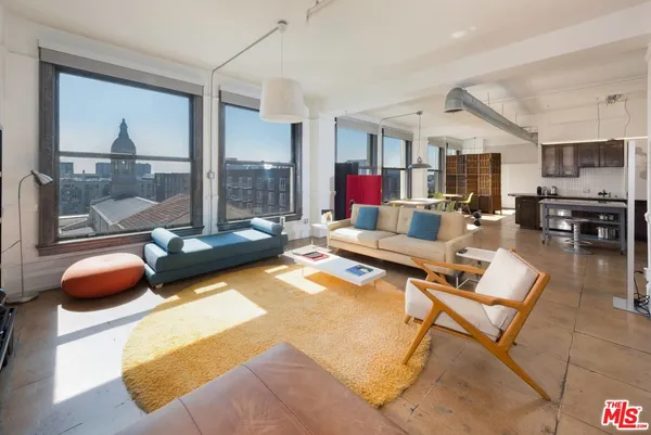 $3,575 | 108 West 2nd Street, Unit 606, Los Angeles, CA 90012