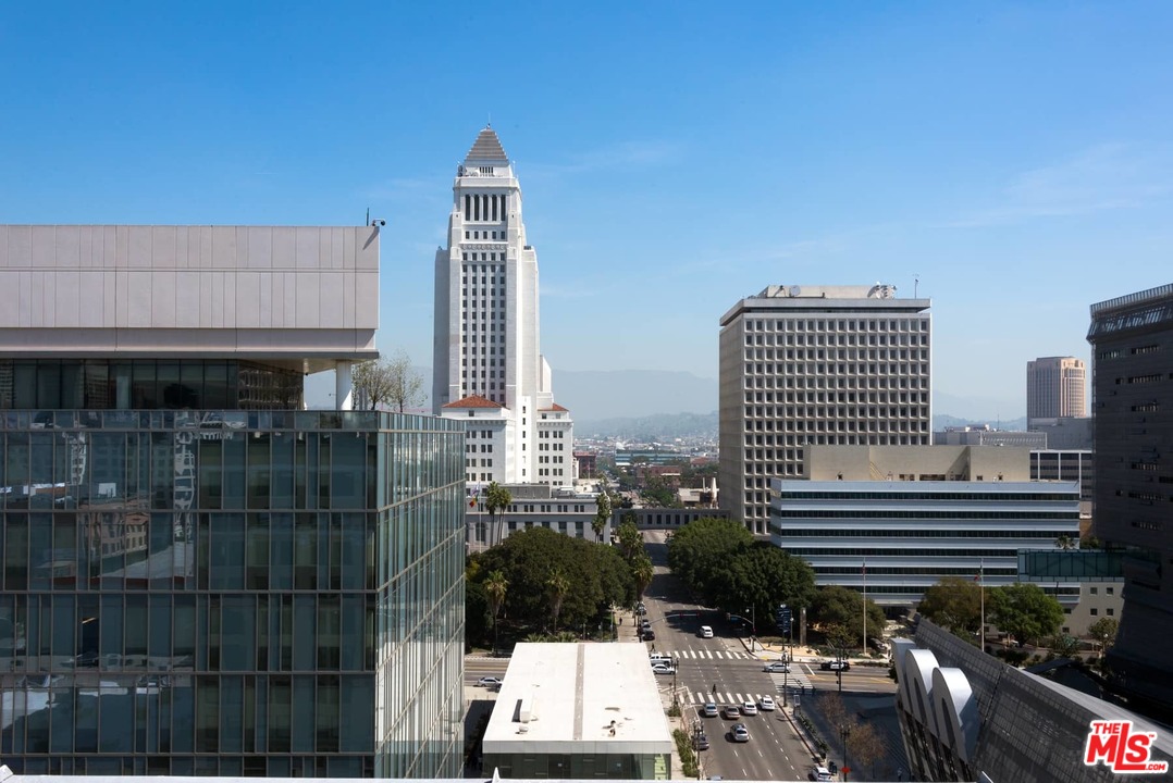 108 West 2nd Street, Unit 606 Los Angeles, CA 90012 - Photo 29 of 29 a view of city