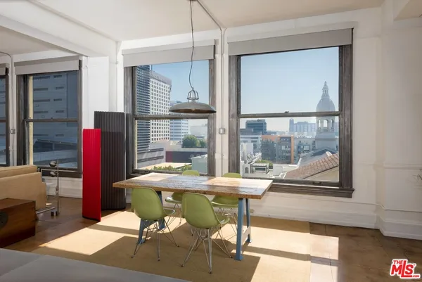 $3,575 | 108 West 2nd Street, Unit 606, Los Angeles, CA 90012