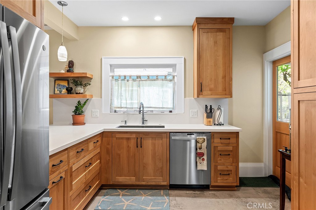 587 East 3rd Street Chico, CA 95928 - Photo 20 of 73