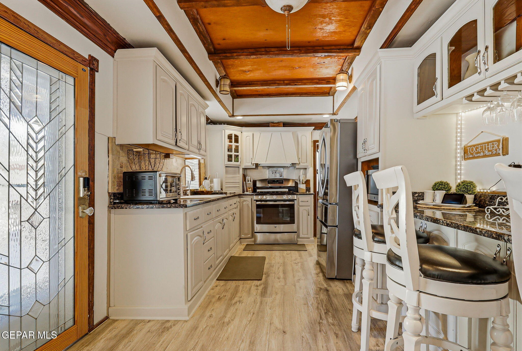 146 Croom Road El Paso, TX 79915 - Photo 17 of 92 Kitchen