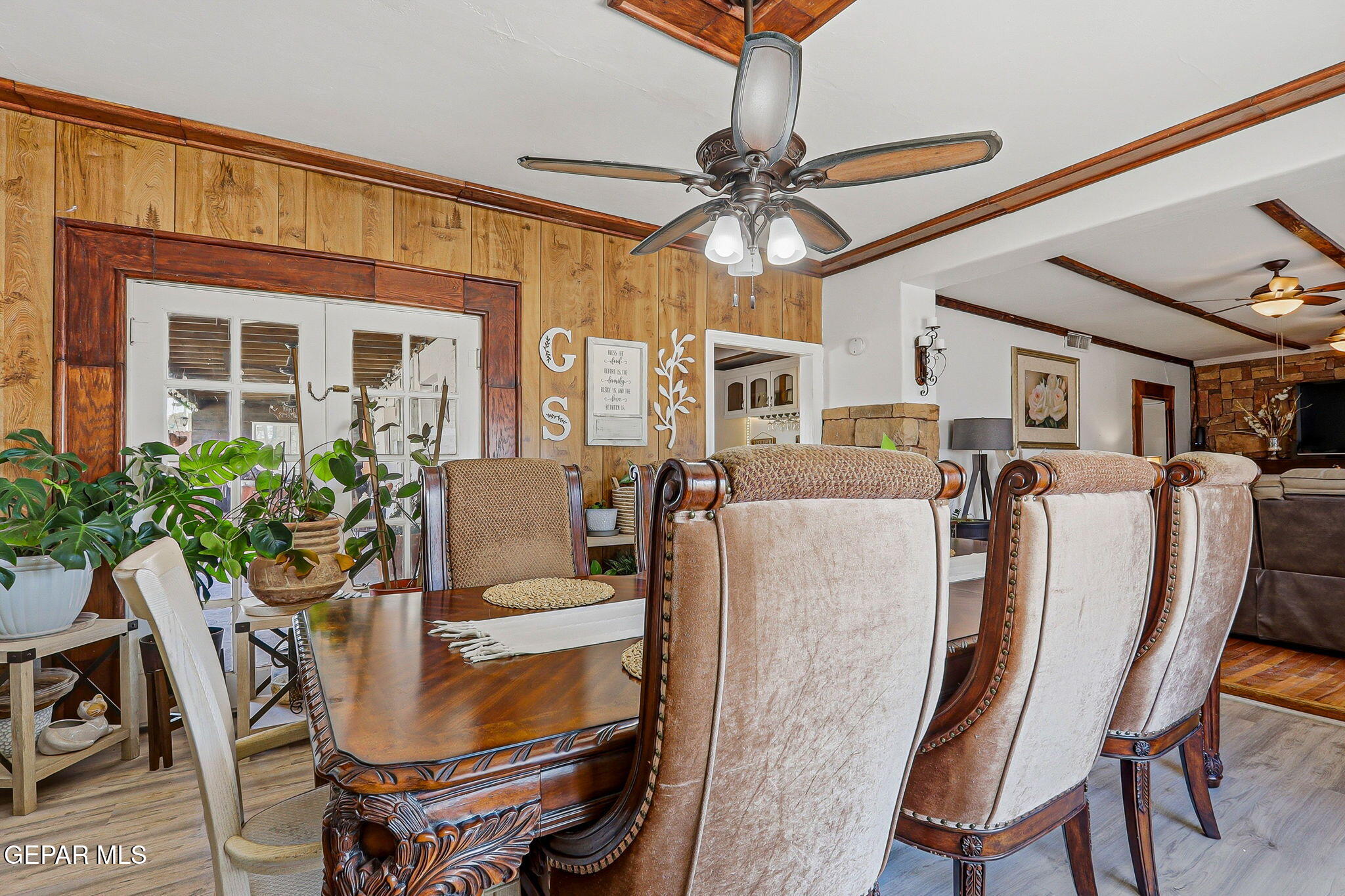 146 Croom Road El Paso, TX 79915 - Photo 19 of 92 Dining Room