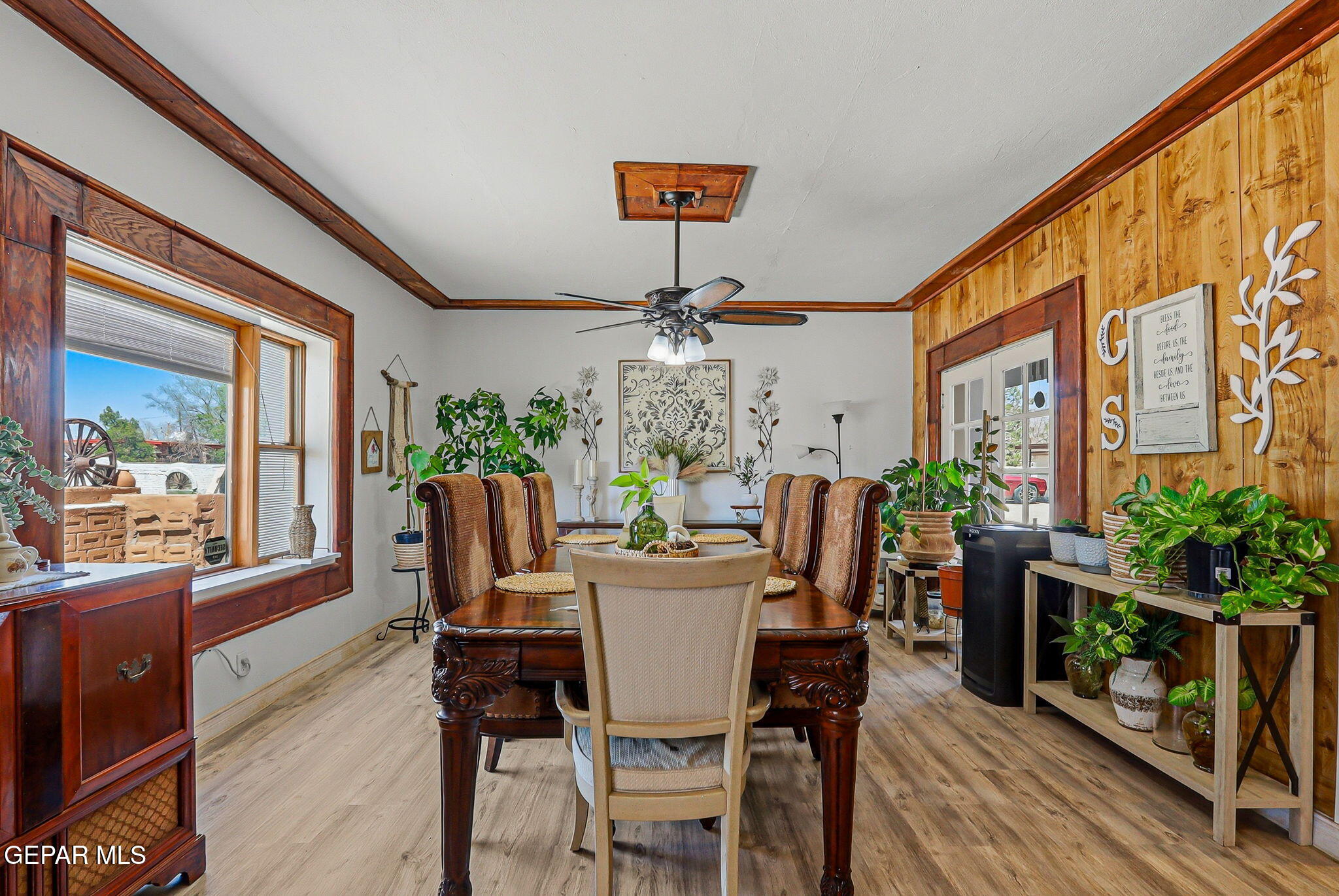 146 Croom Road El Paso, TX 79915 - Photo 23 of 92 Dining Room