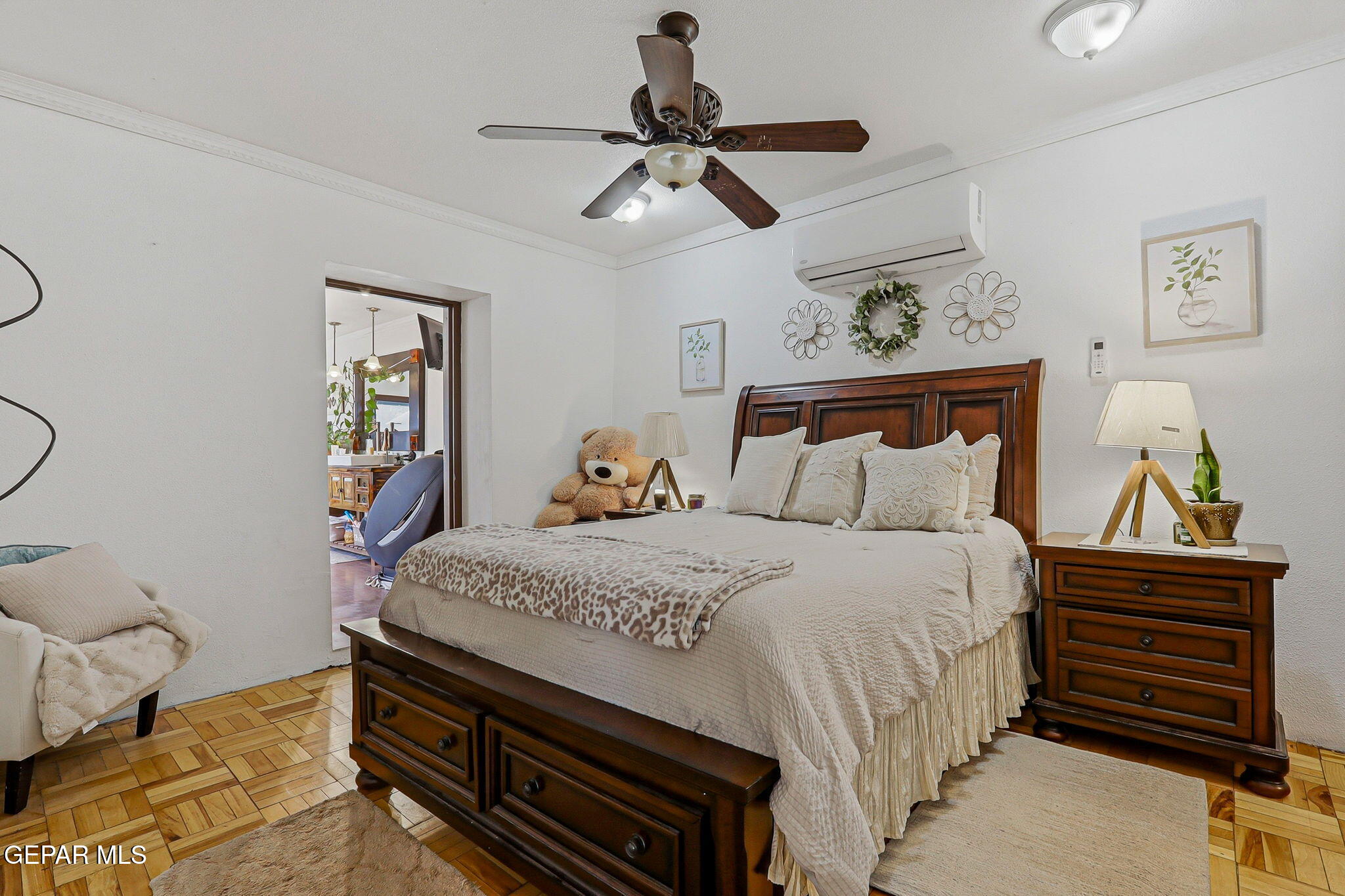 146 Croom Road El Paso, TX 79915 - Photo 25 of 92 Master Bedroom