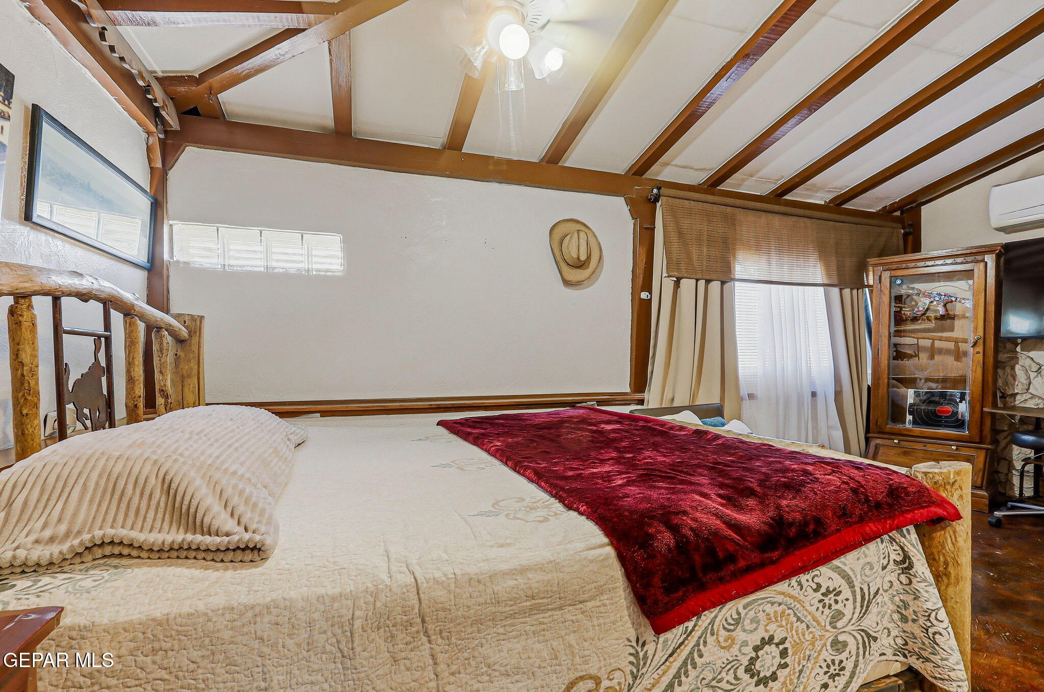 146 Croom Road El Paso, TX 79915 - Photo 35 of 92 Bedroom 2