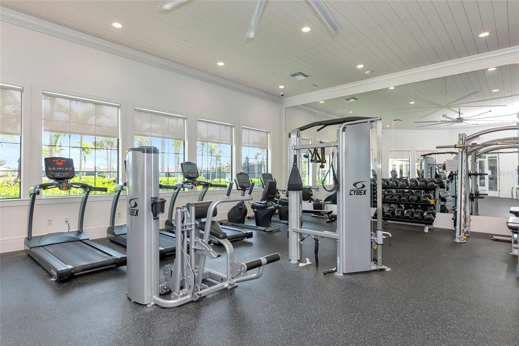 5798 Long Shore Loop Sarasota, FL 34238 - Photo 33 of 40 a view of a room with gym equipment