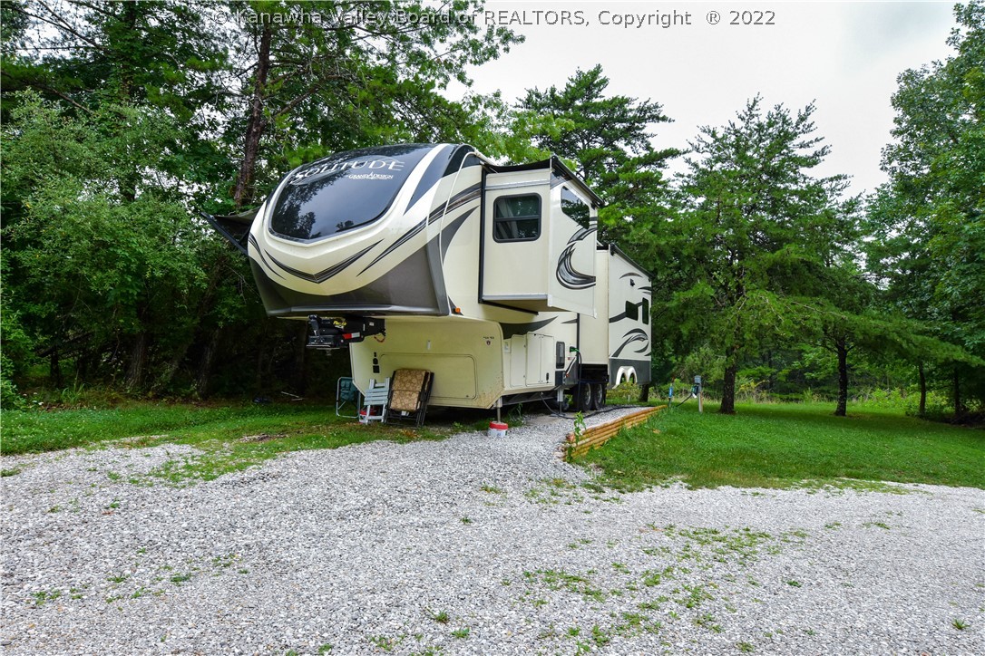 1776 Mt Union Road Fraziers Bottom, WV 25082 - Photo 24 of 24 Gallery Image 24
