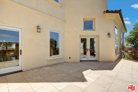 $2,998,000 | 1248 East Tujunga Avenue, Burbank, CA 91501