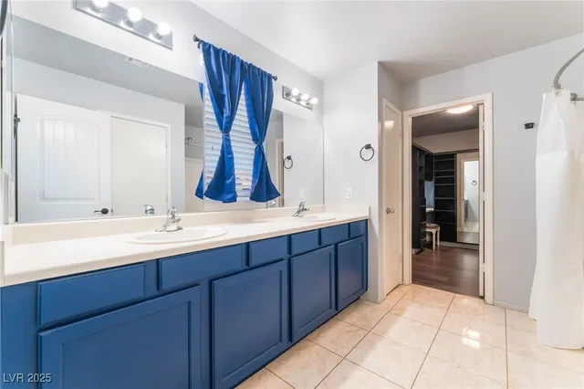 $2,695 | 3213 Brautigan Court, North Las Vegas, NV 89032