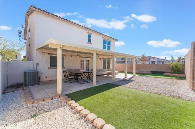 $2,695 | 3213 Brautigan Court, North Las Vegas, NV 89032